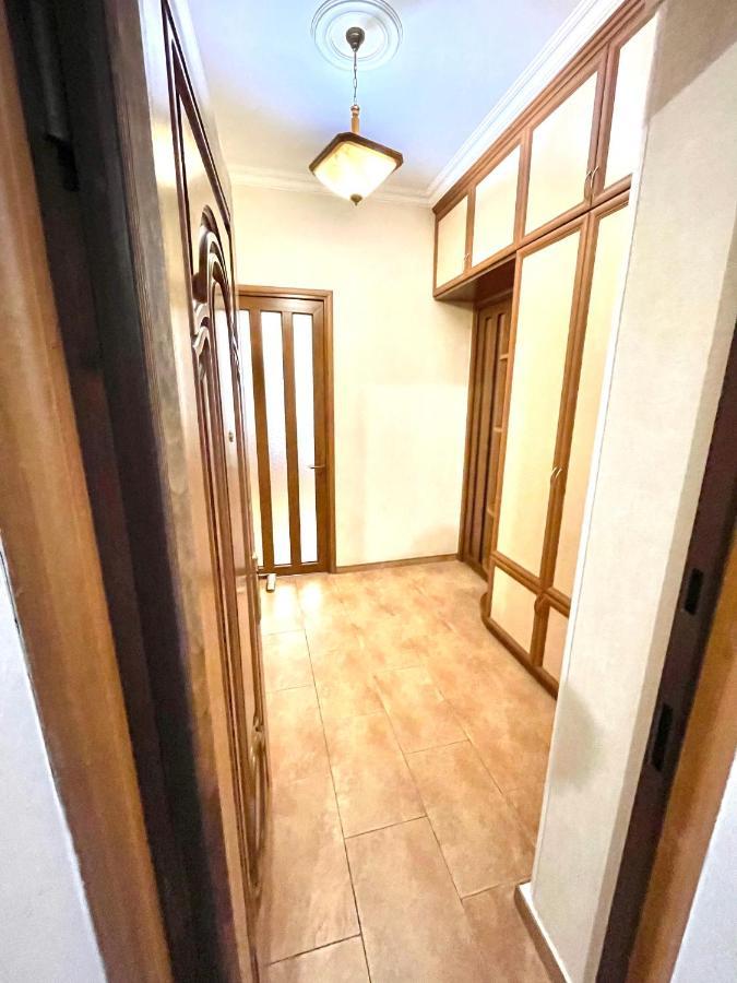 Apartment In The Center Of יירבאן מראה חיצוני תמונה